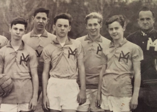 Fallon-Gaelic football_D2.jpg Fallon-Gaelic football_D2.jpg